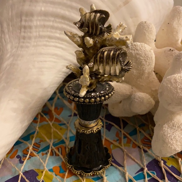 Olivia Riegel bottle stopper - Picture 1 of 4